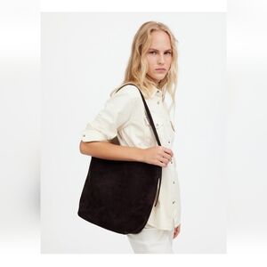 The Essential Bucket Tote. Suede dark carob.